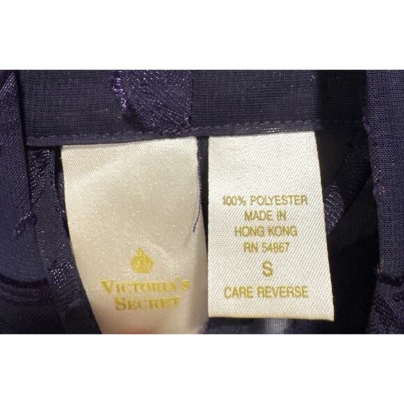 Vintage Victoria’s Secret Purple Robe Gold Crown Label Small Peignoir Glam READ - Picture 7 of 9